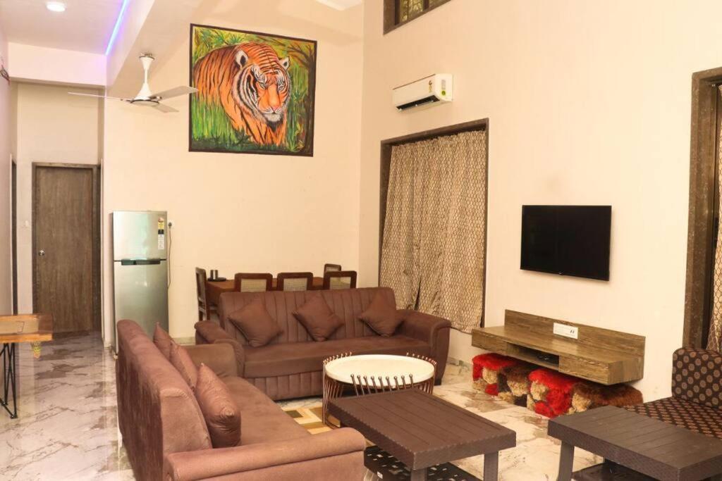 Gk Beach House 5Bhk Pvt Pool Villa Mumbai Ngoại thất bức ảnh